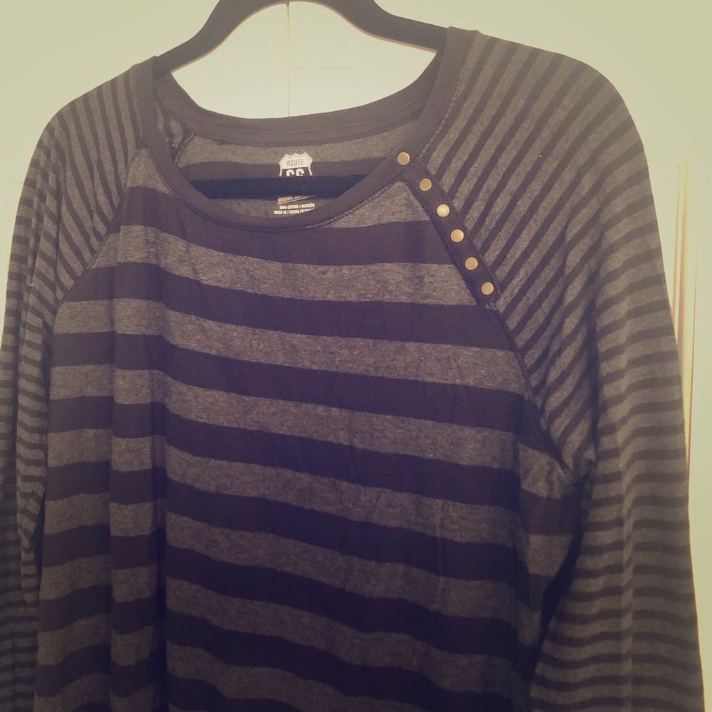 💚 EUC Black & Grey Striped Long Sleeve Top XL